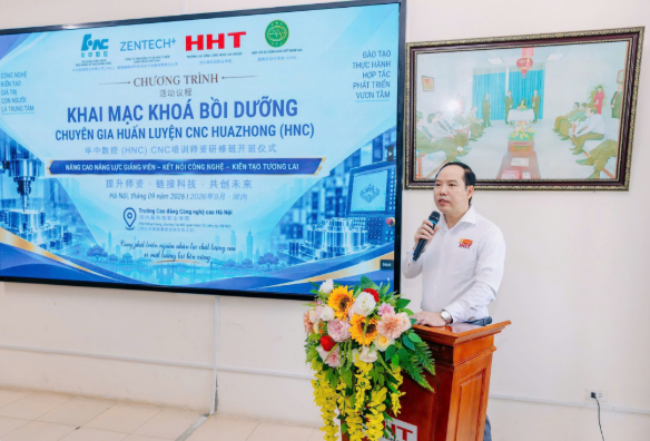 Bồi dưỡng chuyên gia CNC trước yêu cầu của sản xuất thông minh